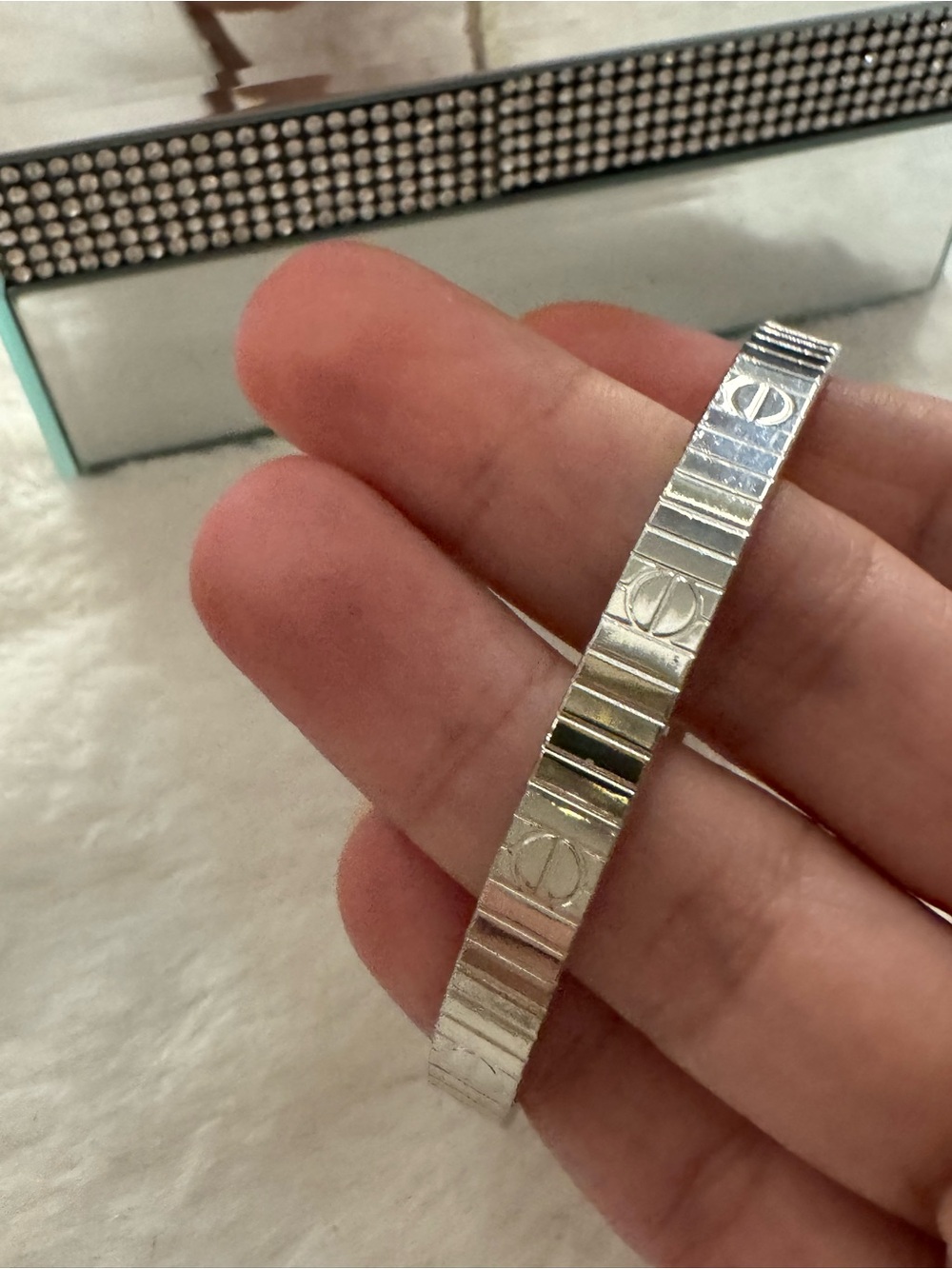 Silver-Tone Women's Fashion Bracelet - Elegant Geometric Design